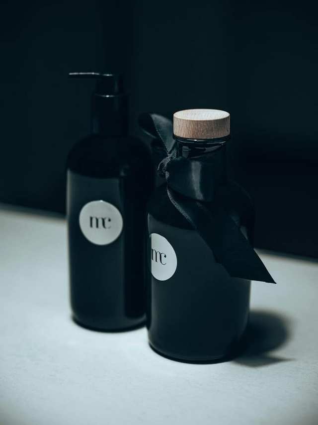 Nail polish bottle